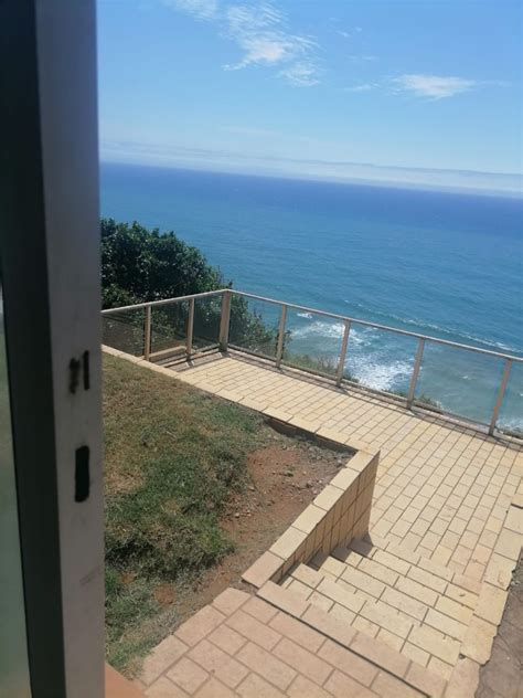 4 Bedroom House For Sale in Brighton Beach | RE/MAX™ of Southern Africa