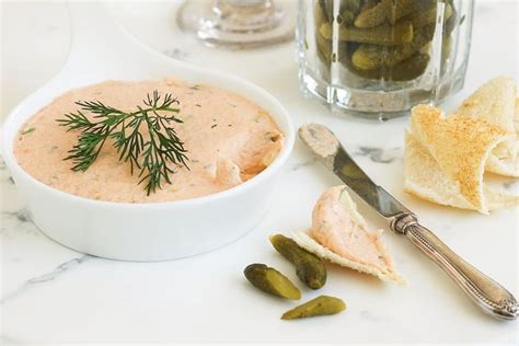 Smoked salmon pate