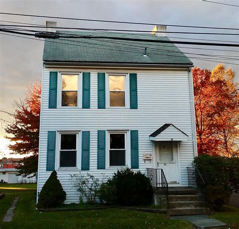 50 S Main St, Quakertown, PA 18951 - See Est. Value, Schools & More