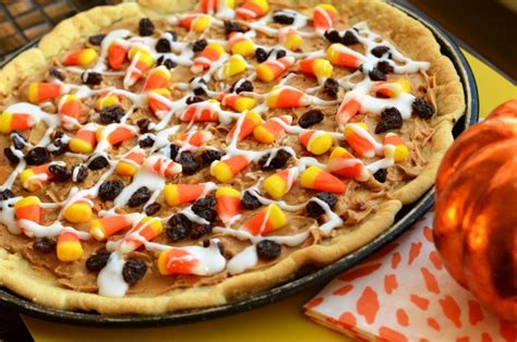 Just in Time for Halloween: Candy Corn PIZZA? - GRAND VOYAGE ITALY