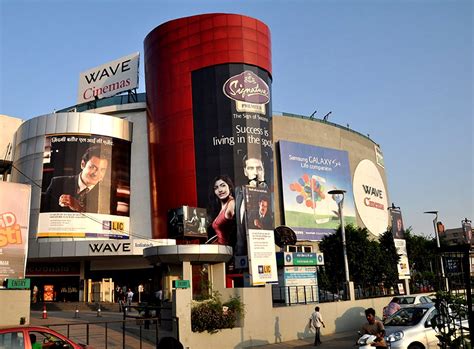 Wave Mall Lucknow - Shopping Malls in Lucknow, Uttar Pradesh -walk2mall.com