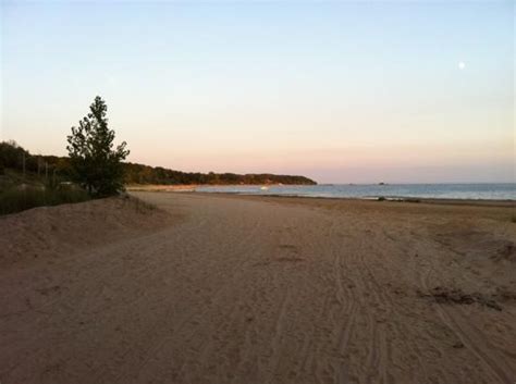 Nickel Beach (Port Colborne) - 2021 All You Need to Know BEFORE You Go (with Photos) - Tripadvisor