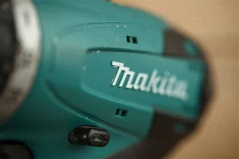 Makita vs DeWalt vs Milwaukee Drill - The Best Option? - HookedOnTool