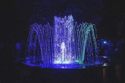 Sound-and-light show fountain - Staraya Stanitsa