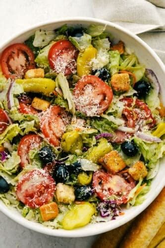 Copycat Olive Garden Salad | The Recipe Critic