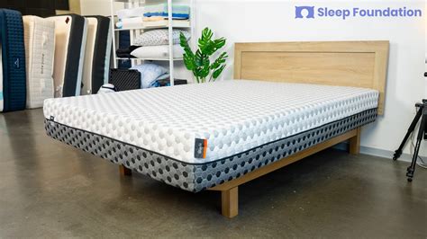 Best Mattress for Couples (2022) – Motion Isolating Beds | Sleep Foundation