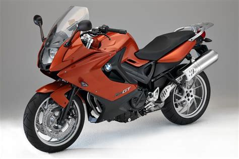 BMW F800ST produces 90 horsepower at 8000 rpm. It boasts Automatic Stability Control, Electronic ...