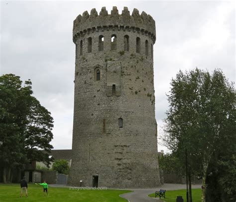 Nenagh Castle – County Tipperary – InMyIreland.com