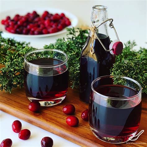 Homemade Cranberry Juice i | Cranberry juice, Vegan thanksgiving recipes, Vegan drinks recipes