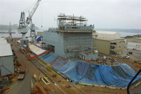 RFA Cardigan Bay (L3009) | RFA Cardigan Bay (L3009) in refit… | Flickr