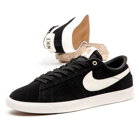 Nike SB Zoom Blazer Low GT (Black / Sail) Men's at Uprise