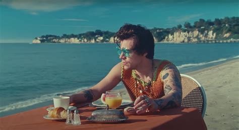 See Harry Styles's Outfits in the "Watermelon Sugar" Video | POPSUGAR Fashion Photo 4