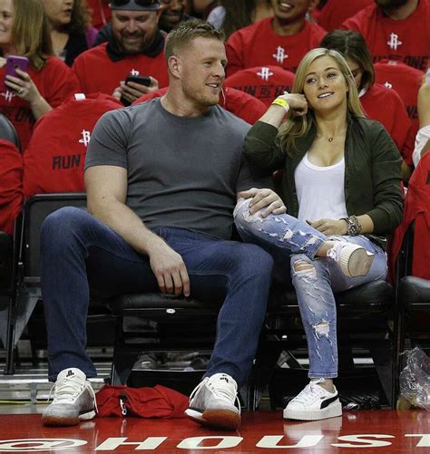 J.J. Watt, girlfriend Kealia Ohai draw attention at Rockets game - Houston Chronicle