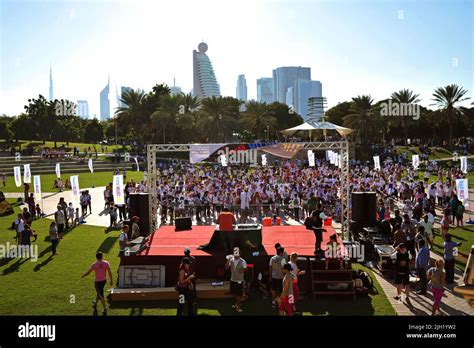 Facing the crowd on stage hi-res stock photography and images - Alamy