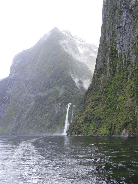 Top 10 Best Waterfalls In New Zealand & How To Visit Them - World of ...