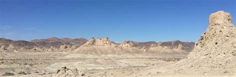 Trona Pinnacles – Tales of a vanlife couple