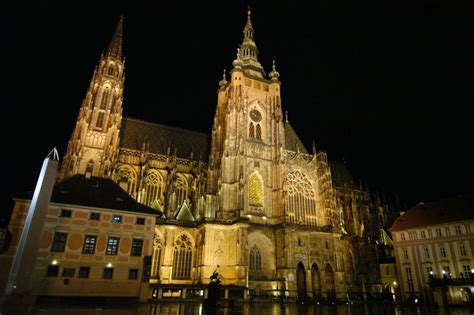 Night at the Prague Castle | Prague.net