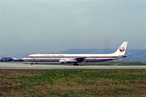 #OnThisDay in 1982, Japan Airlines Flight 350 is deliberately flown ...