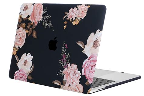 The best MacBook Pro cases, covers, and protective sleeves | Digital Trends