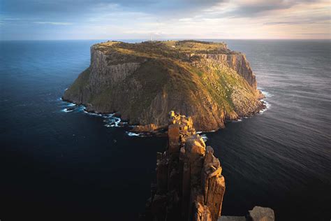 Discovering Australia's Hidden Gems: 10 Must-Visit Places Off the Beaten Path — aircabin