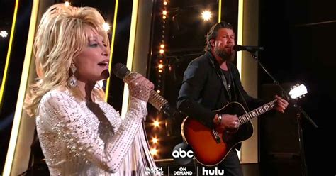 Zach Williams And Dolly Parton Sing 'There Was Jesus' At 2019 CMA Awards