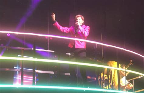 It’s Manilow Live! from Westgate in Las Vegas | Kats | Entertainment | Entertainment Columns