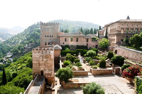 11 Reasons Why You Have to Visit Alhambra Palace - Driftwood Journals