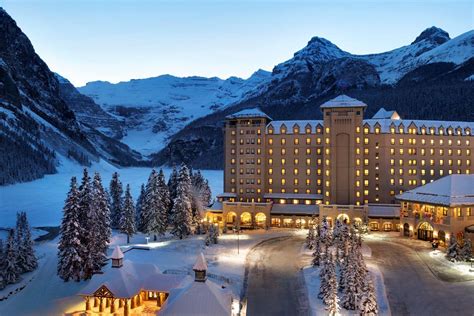 Fairmont Château Lake Louise in Lake louise, Alberta - Kid-friendly ...