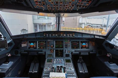 ITAP of an Airbus A321 cockpit#PHOTO #CAPTURE #NATURE #INCREDIBLE ...