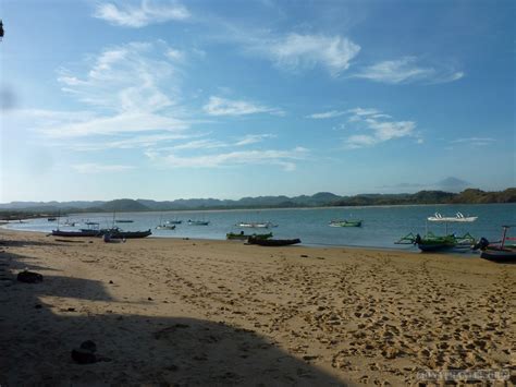 Lombok - beach 3 - Jonathan Lee