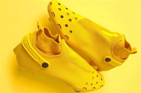 Yellow Crocs 3D Model | proyectosarquitectonicos.ua.es