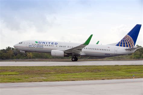 United Airlines To Start Using Biofuel On Passenger Flights