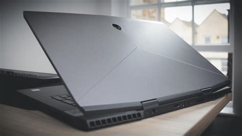 Alienware m17 review: a genuinely portable 17-inch gaming laptop