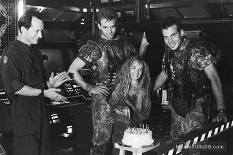 Aliens - Behind the scenes photo of Lance Henriksen & Michael Biehn