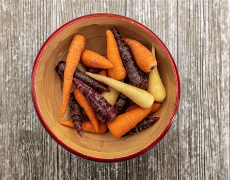 Reaping the Benefits of the Black Carrot - Single Ingredient Groceries