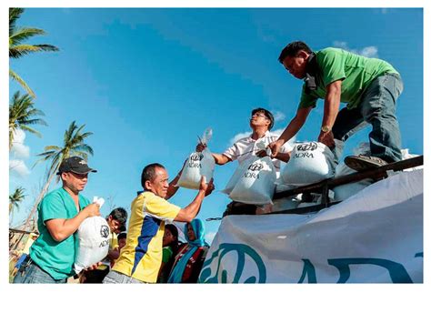 Filipino bayanihan spirit brings relief, attention to Typhoon Ulysses ...