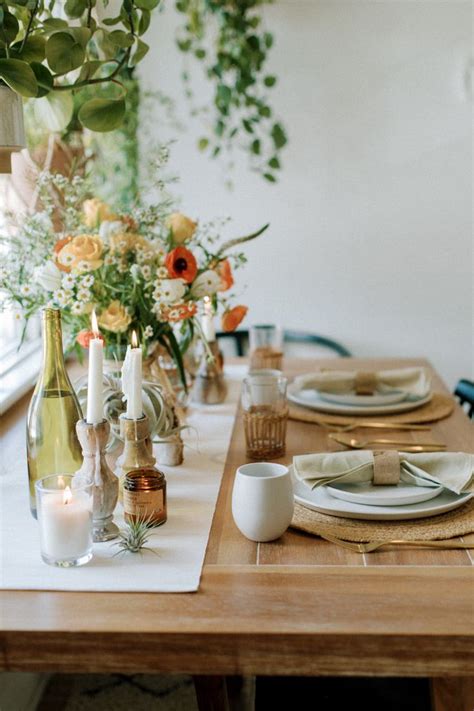 20 Dining Table Centerpiece Ideas to Set Your Table From the Rest