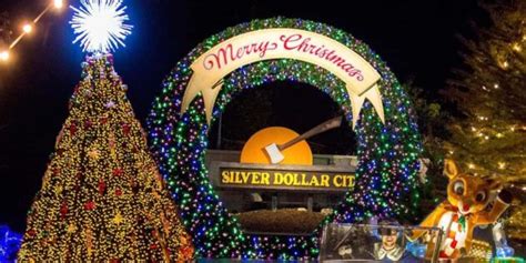 An Olde Time Christmas at Silver Dollar City - Inside the Magic