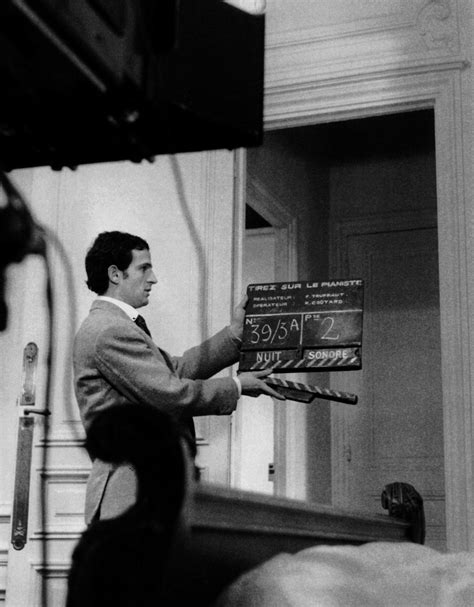 Francois Truffaut on the set of "Tirez sur le pianiste " (1960, via ...