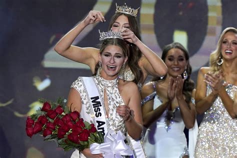 'Dream coming to life': Miss America from Wisconsin talks win on stage, advocacy for nuclear ...