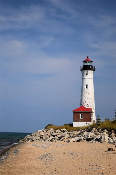 The Walking Stick: Lake Superior Lighthouses