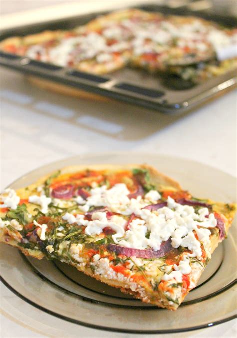 Hummus pizza with feta and arugula - The Seaman Mom