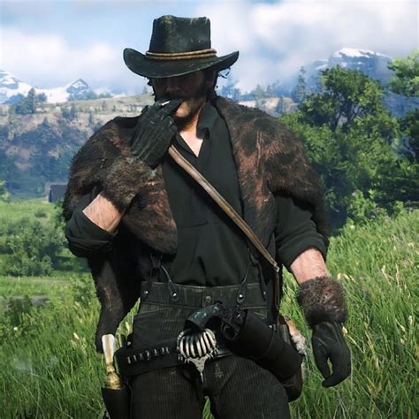 The Giaguaro panther cloak is one of the best coats in the game : r/reddeadredemption