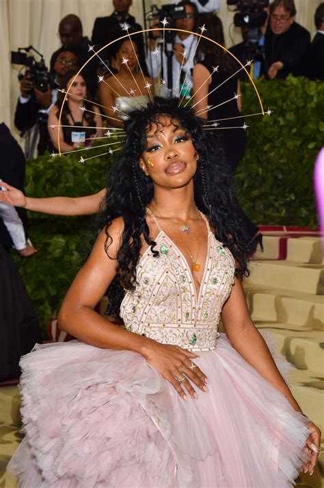 SZA – MET Gala 2018 • CelebMafia