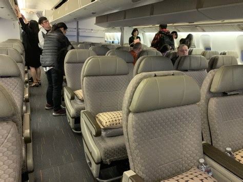 Review: EVA Air 777-300ER Premium Economy Class Los Angeles to Taipei - The Aircraft King