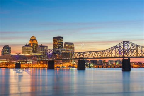 Louisville, Kentucky, USA Skyline Stock Photo - Image of lights ...