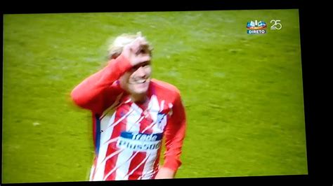 Antoine Griezmann L Celebration / EXPLAINED: Where did Griezmann get ...