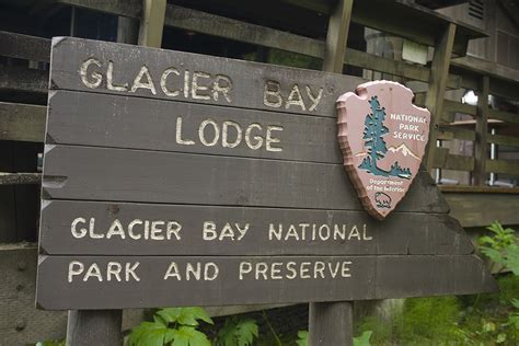 Glacier Bay Lodge | Glacier Bay National Park & Preserve AK