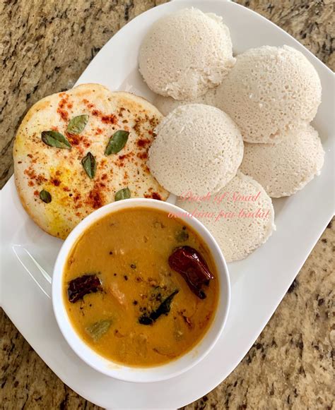 Pinch Of Swad - taste that hits the spot!: Idli Sambar