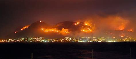 The mountain I live on, literally on fire last night. Scary stuff : r/pics